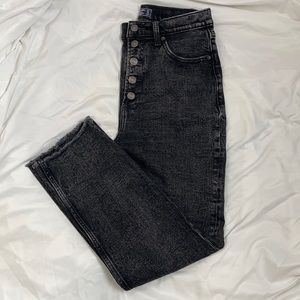 Ultra High Rise Straight Jean